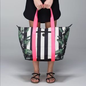 Lululemon All Day Asana Tote